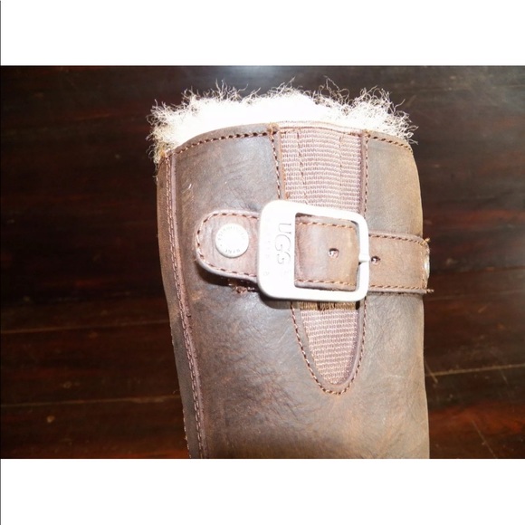New UGG Kids Kensington Toast Leather Buckle Boots